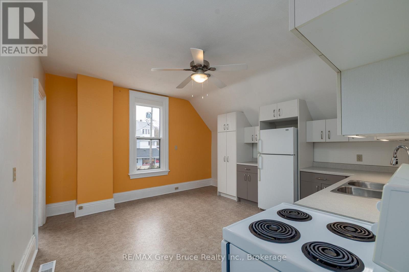 902 2nd Avenue W Property Photo 21