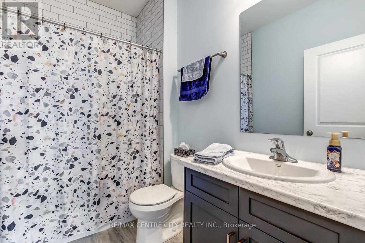 423 George Street Property Photo 18