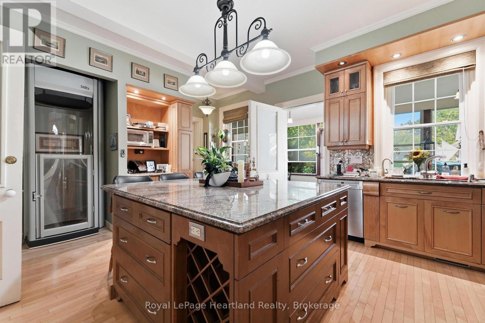 71 Kirk Street Property Photo 15