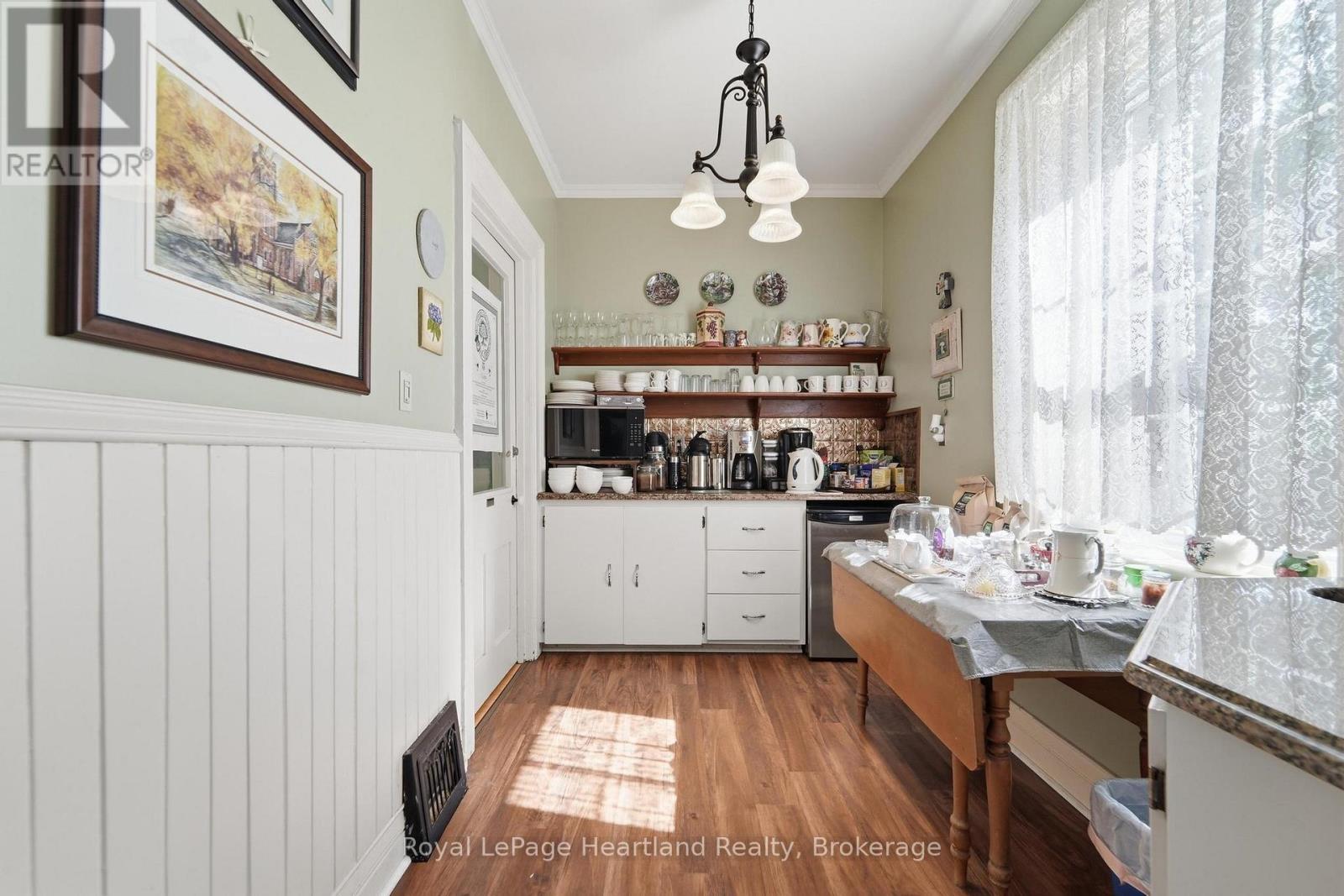 71 Kirk Street Property Photo 23