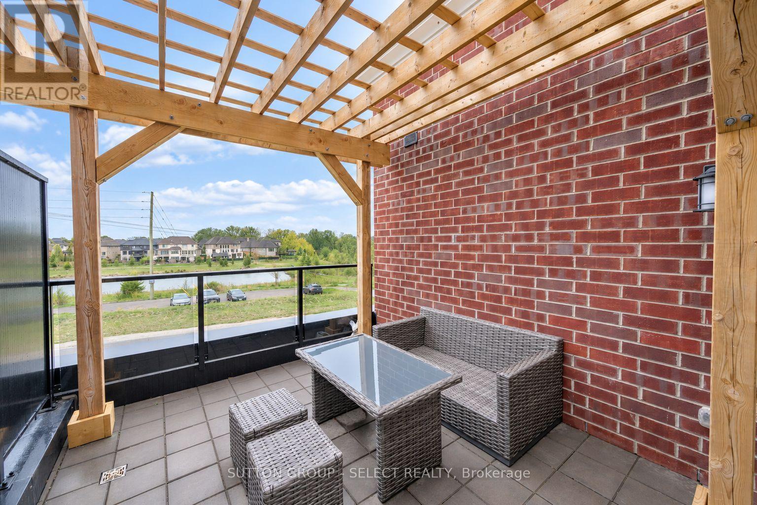 212 - 460 Callaway Road Property Photo 24
