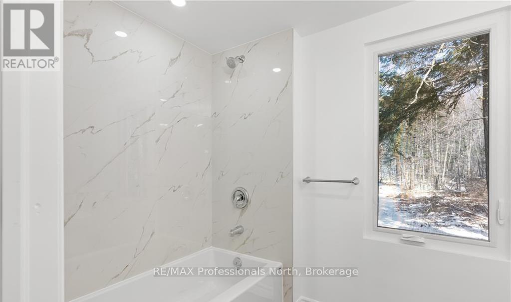 298 Angus Point Road Property Photo 9
