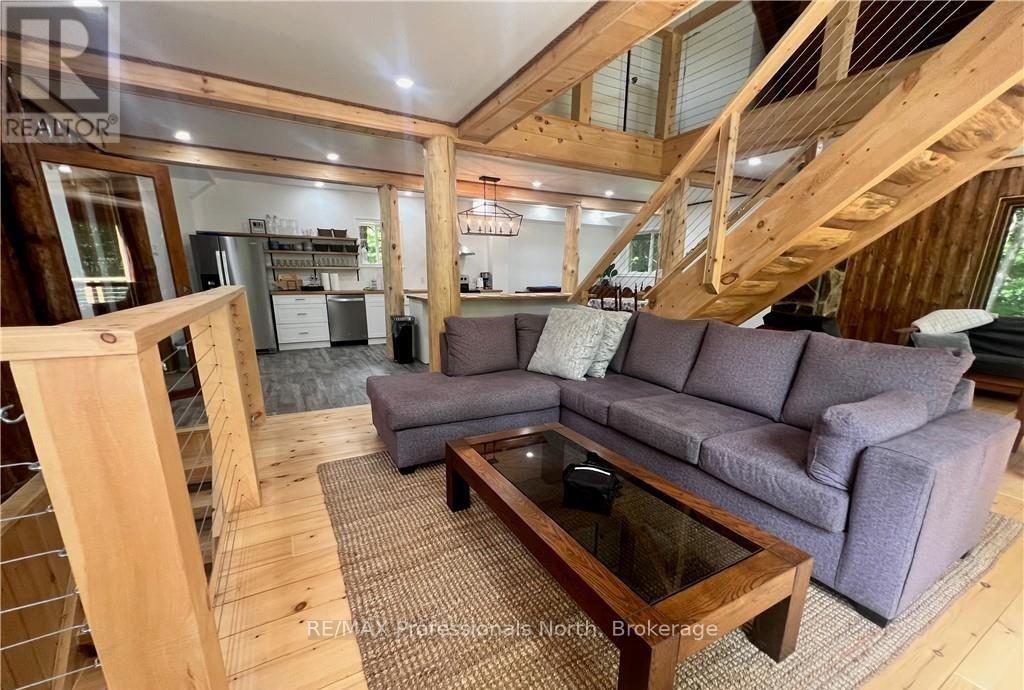 298 Angus Point Road Property Photo 15