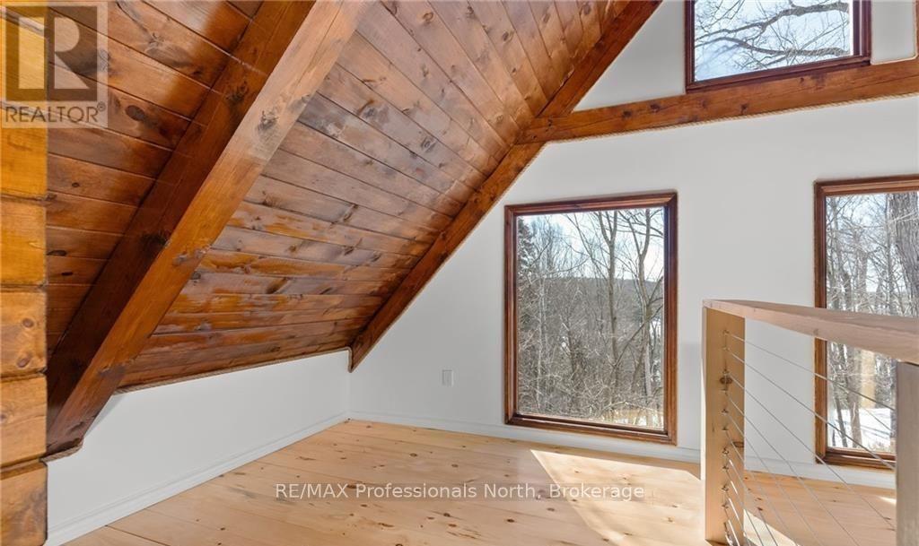 298 Angus Point Road Property Photo 21