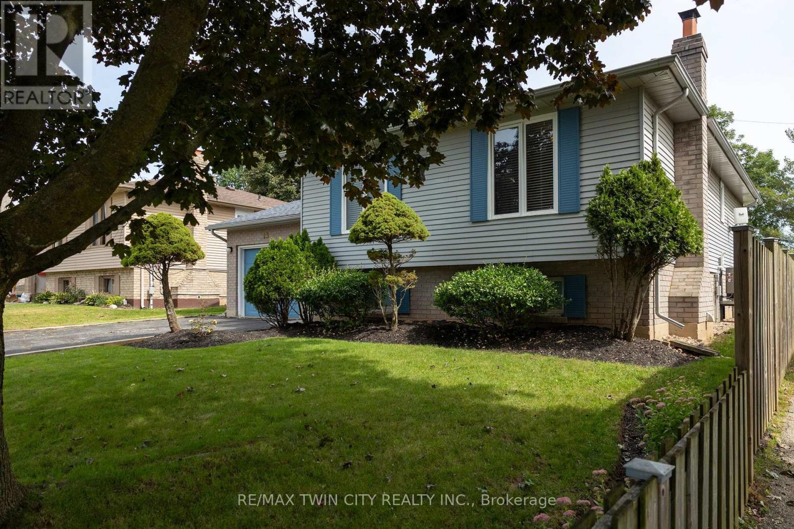 13 Forest Drive Property Photo 3