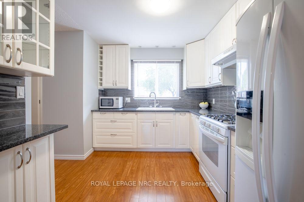 48 - 65 Dorchester Boulevard Property Photo 5