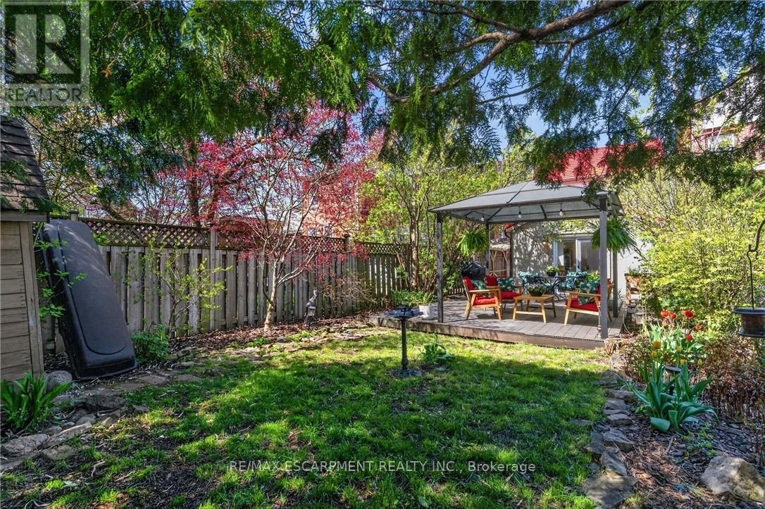 32 Magill Street Property Photo 2