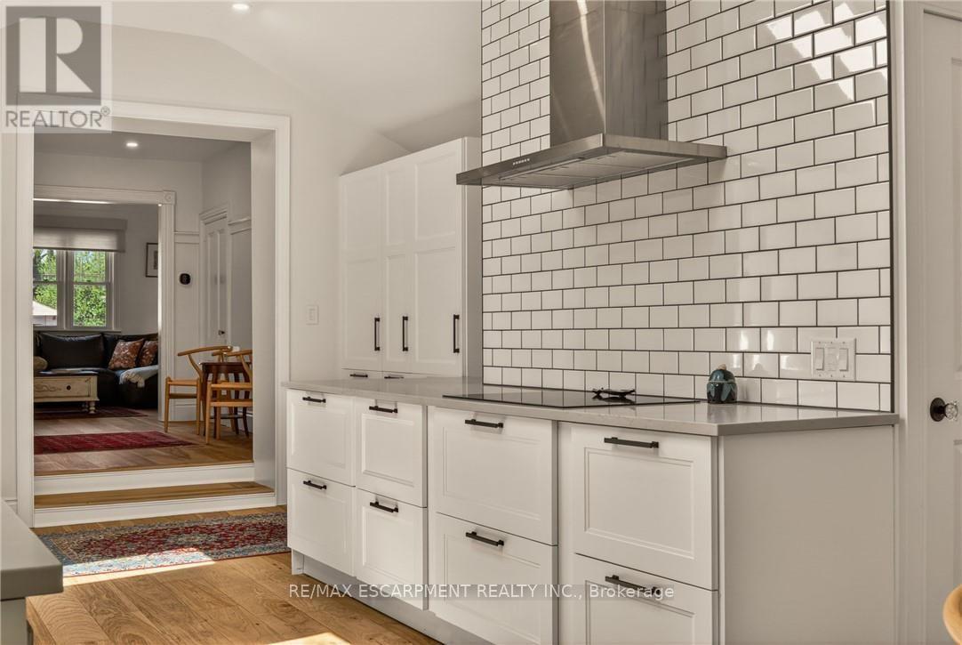 32 Magill Street Property Photo 15