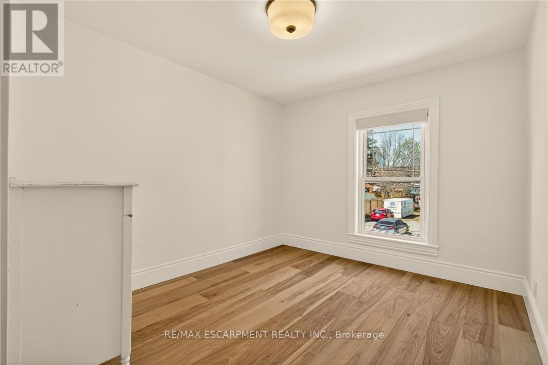32 Magill Street Property Photo 29