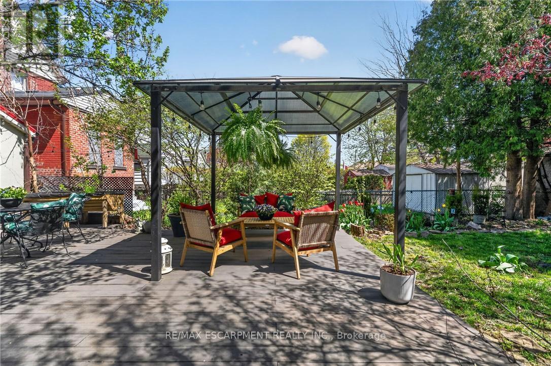 32 Magill Street Property Photo 40