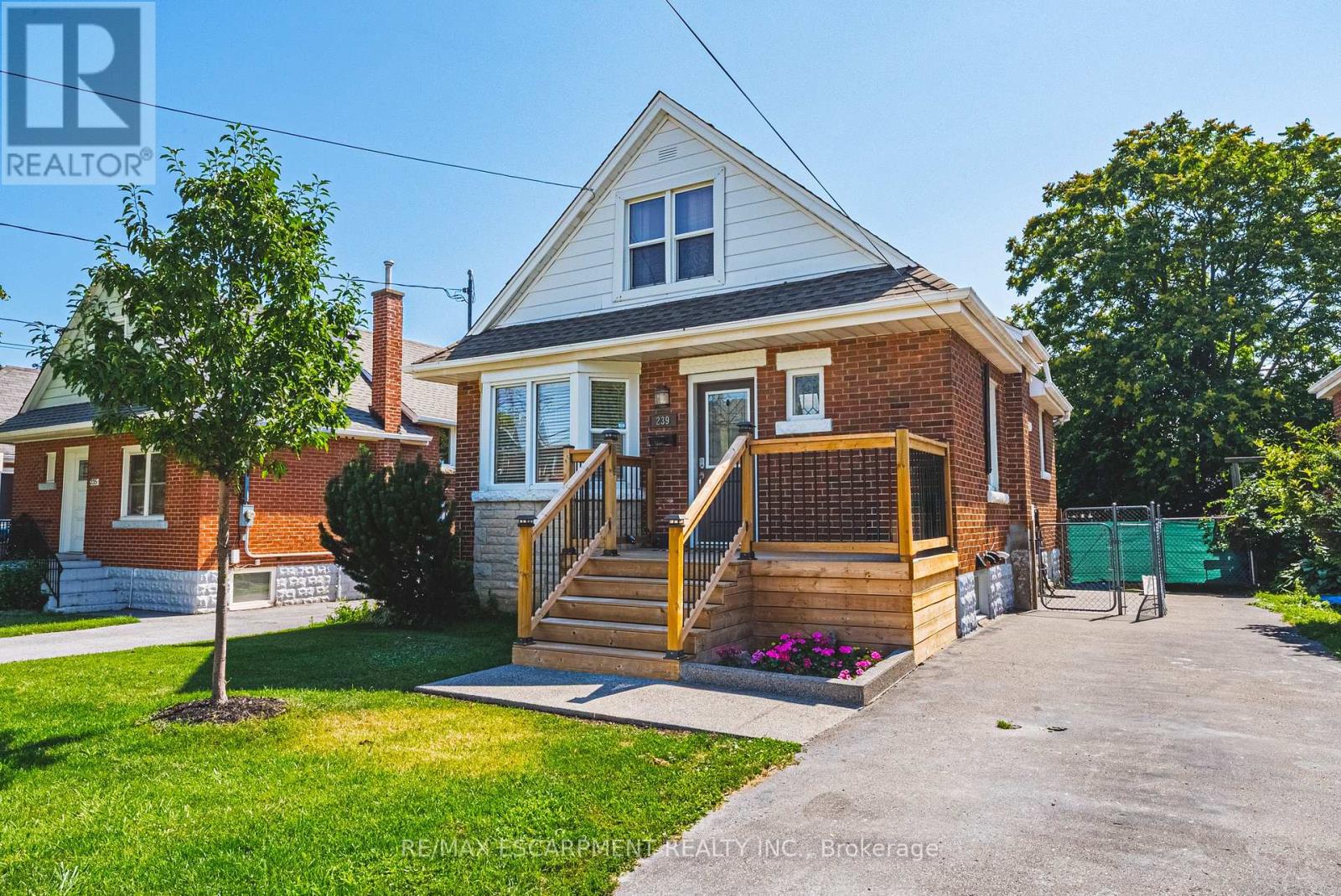 239 Rosewood Road Photo de la propriété 1
