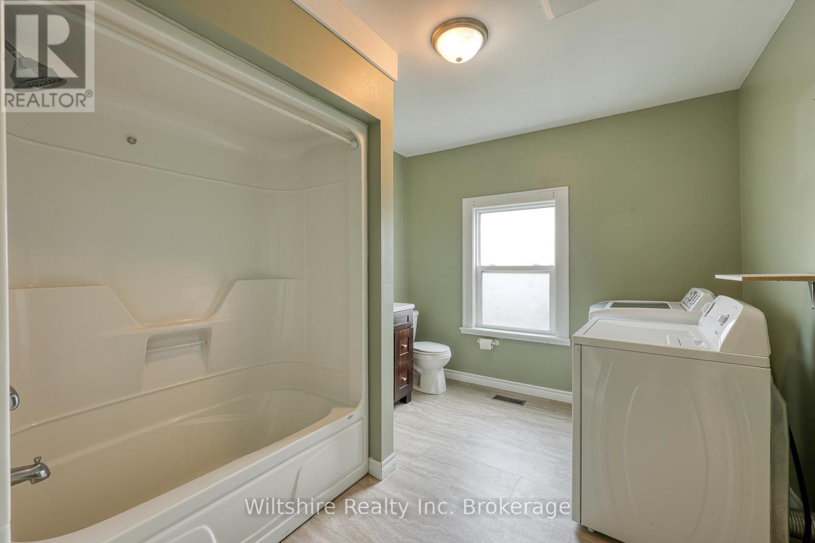52 Bidwell Street Property Photo 18