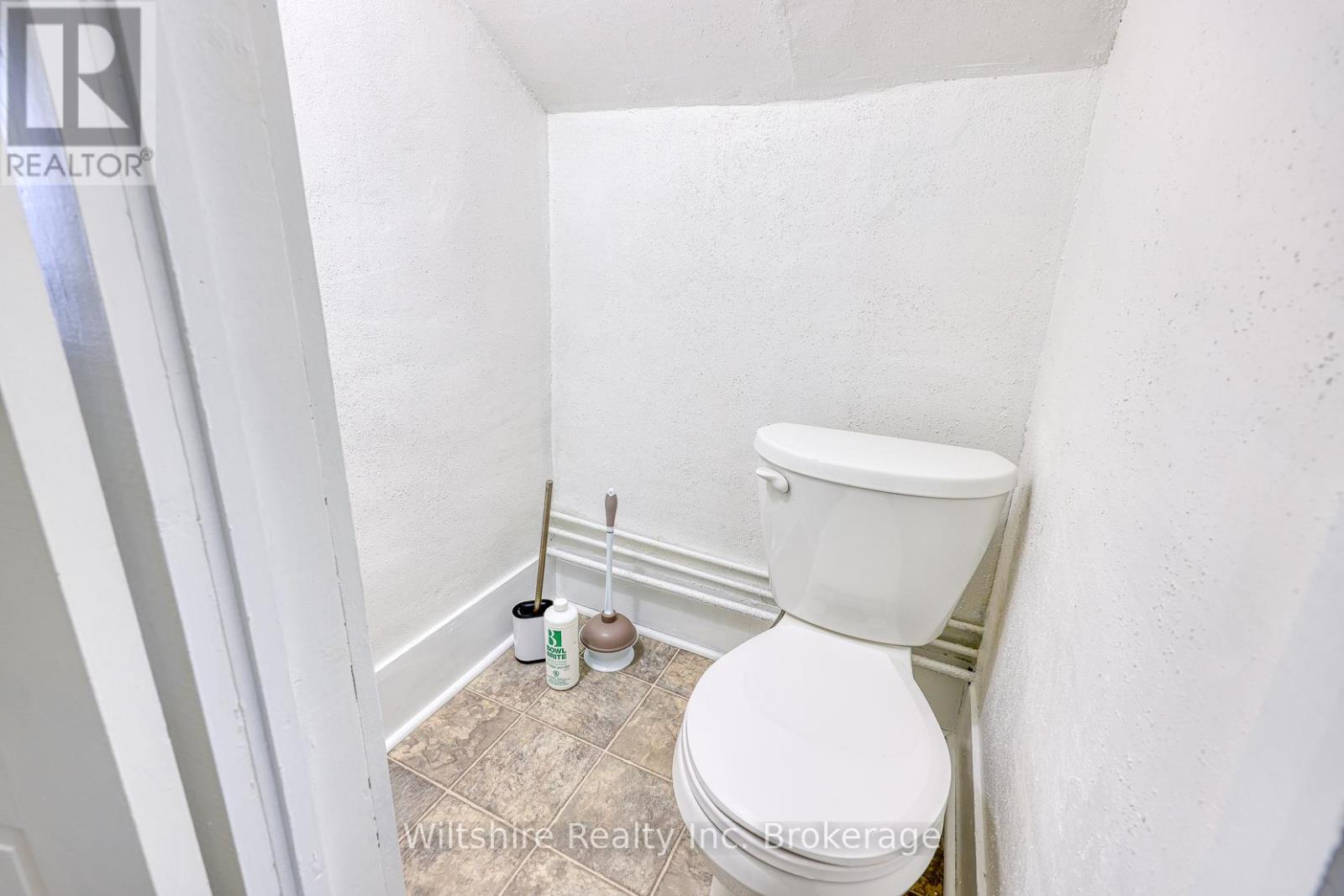 52 Bidwell Street Property Photo 25