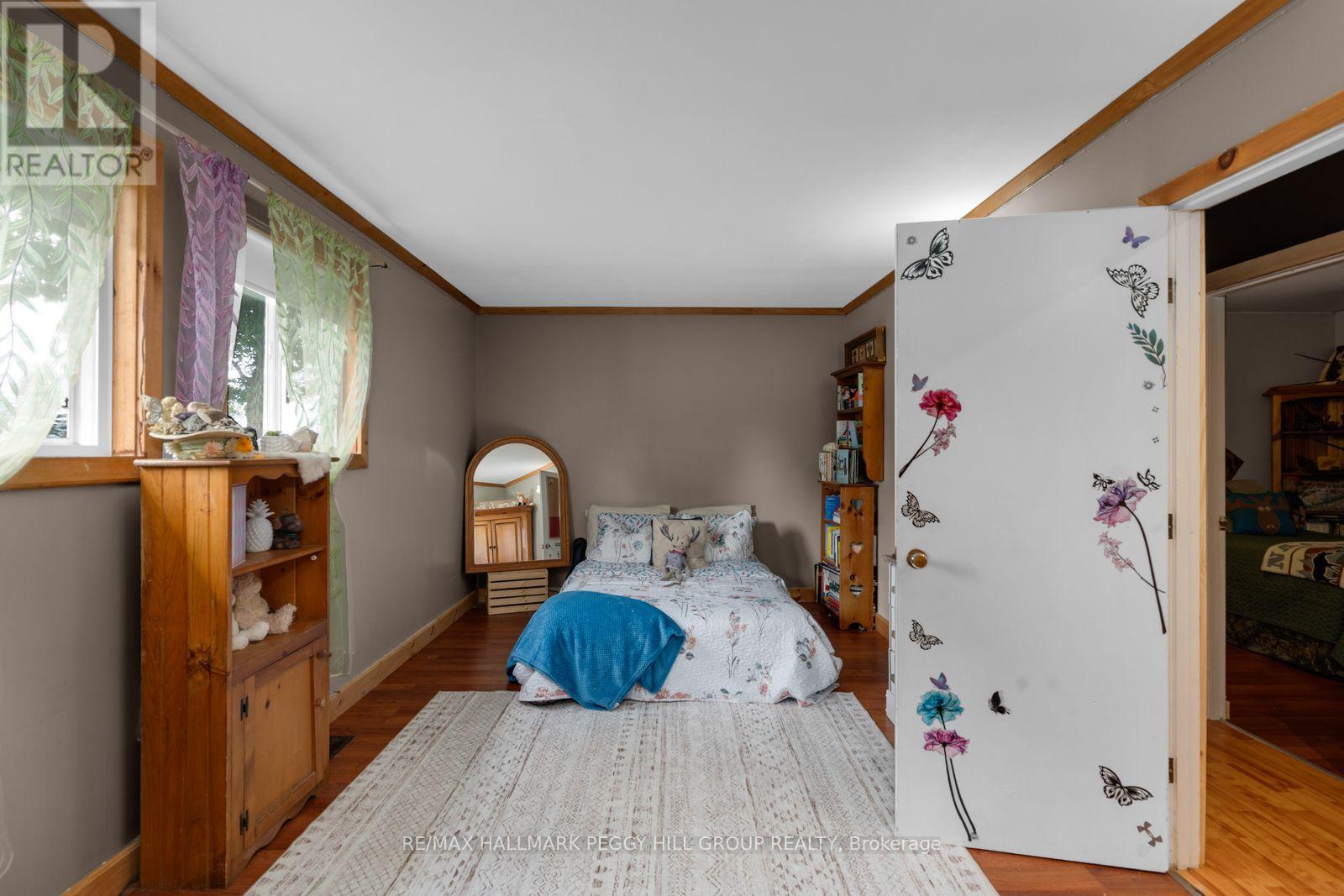 598321 2nd Line W Property Photo 9