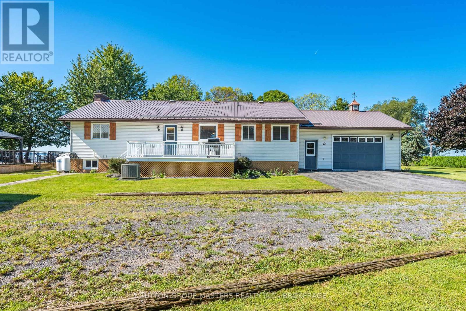 175 Pleasure Pt. Lane Property Photo 2