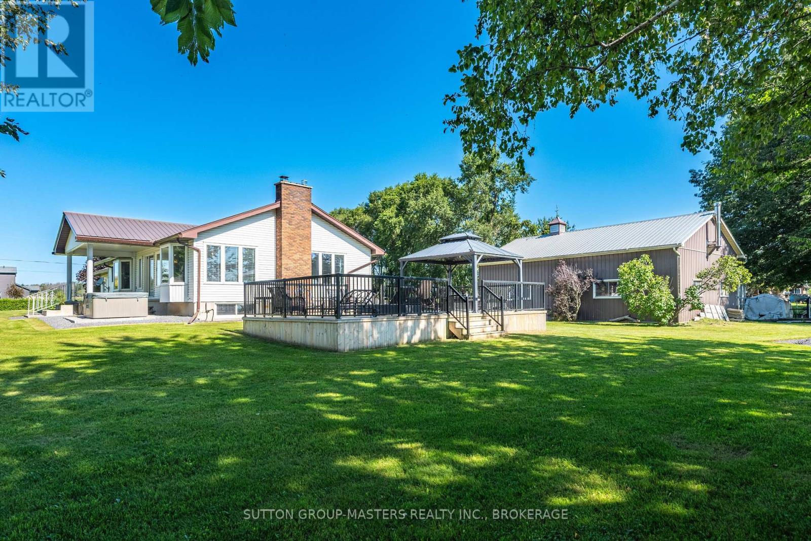 175 Pleasure Pt. Lane Property Photo 7
