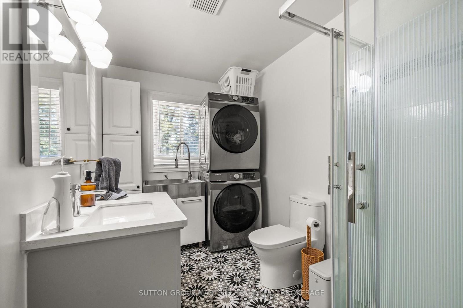 175 Pleasure Pt. Lane Property Photo 22