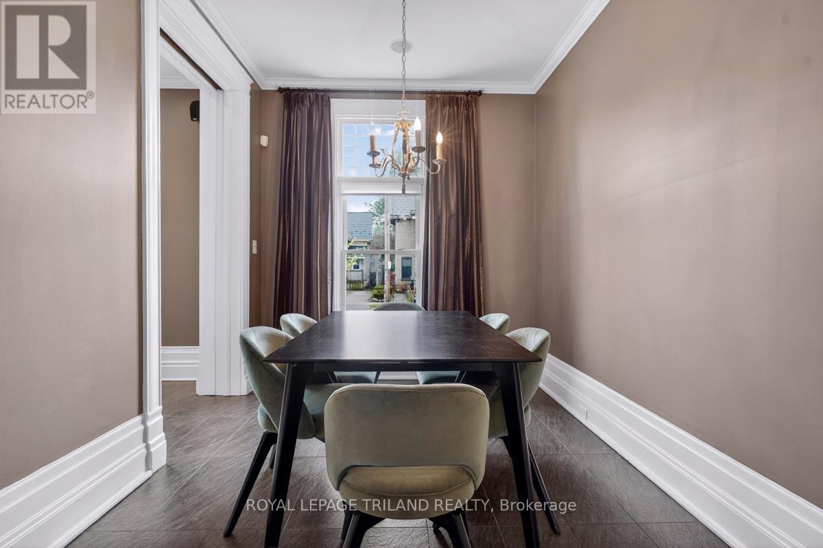 298 Hyman Street Property Photo 14