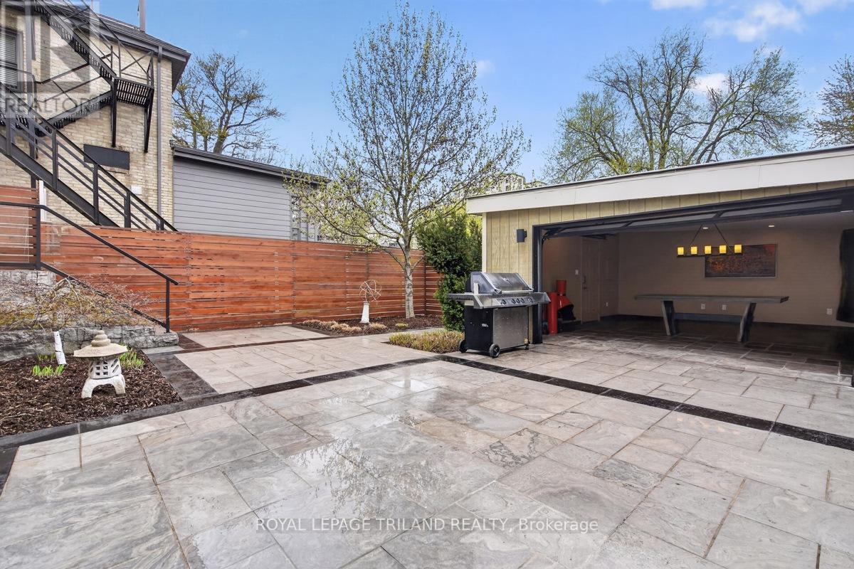 298 Hyman Street Property Photo 38