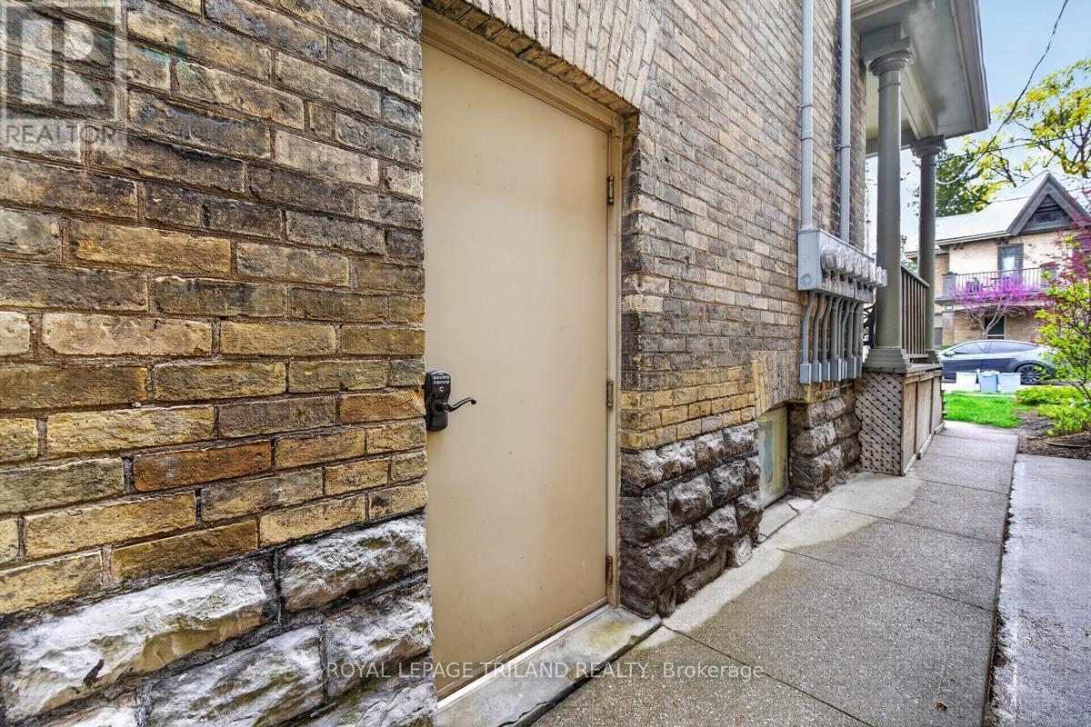 298 Hyman Street Property Photo 45