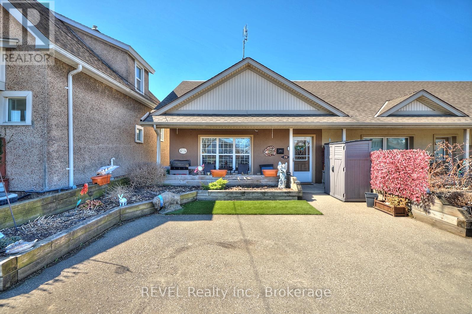 19 Knoll Street Property Photo 2