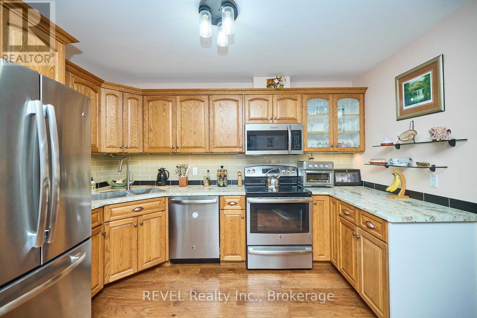 19 Knoll Street Property Photo 17