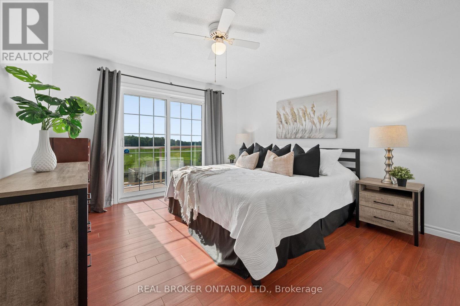 1049 Sheffield Road Property Photo 14