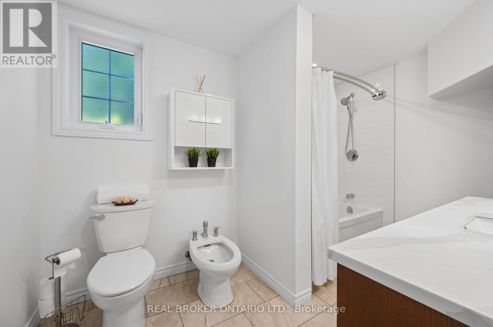 1049 Sheffield Road Property Photo 31