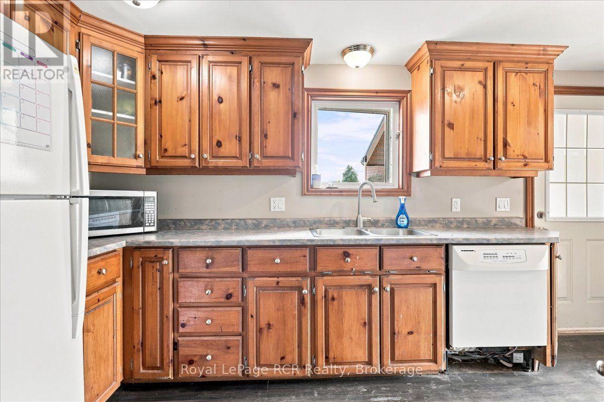 151601 Southgate Sideroad 15 Property Photo 14