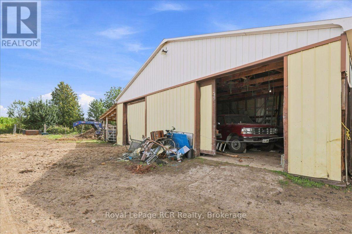 151601 Southgate Sideroad 15 Property Photo 34