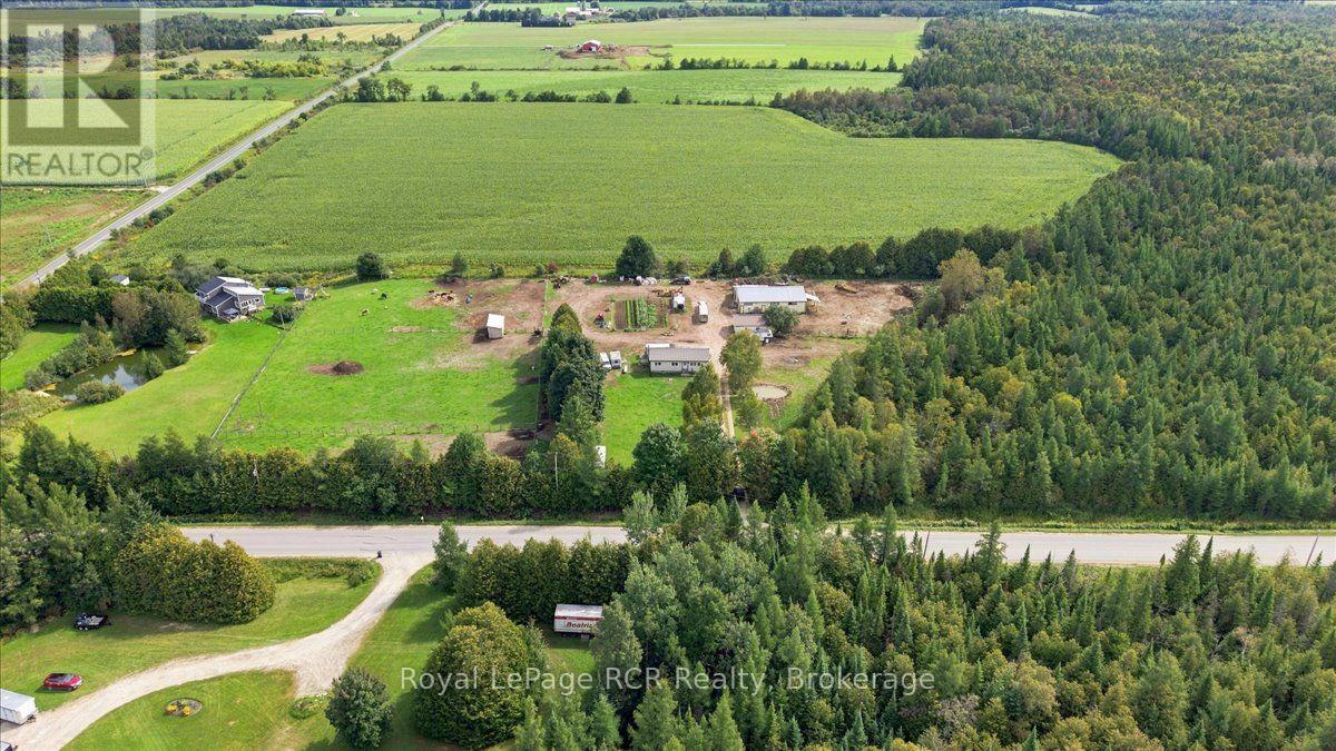 151601 Southgate Sideroad 15 Property Photo 36