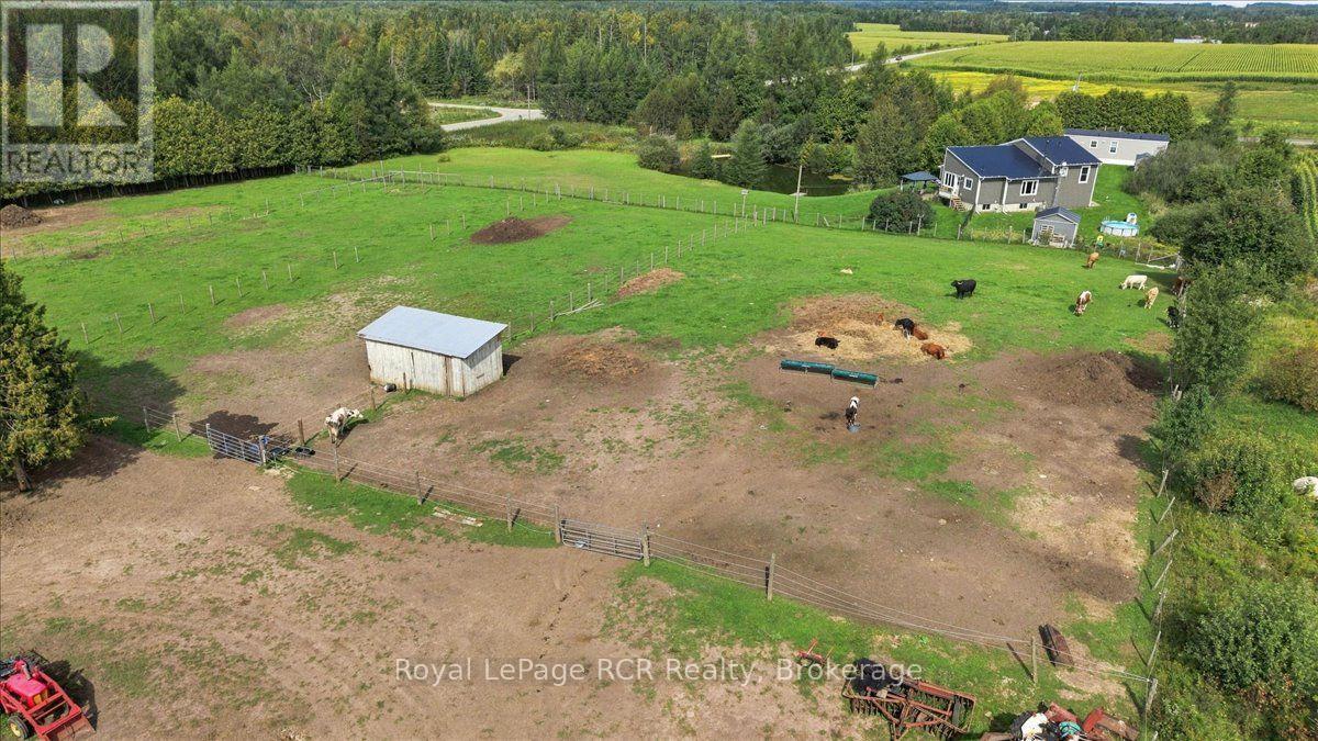 151601 Southgate Sideroad 15 Property Photo 47