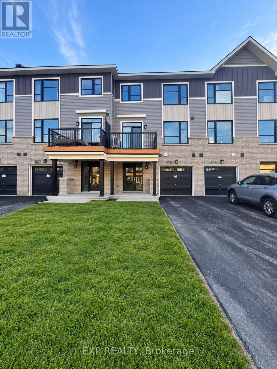 202 VISIONARY LANE N
