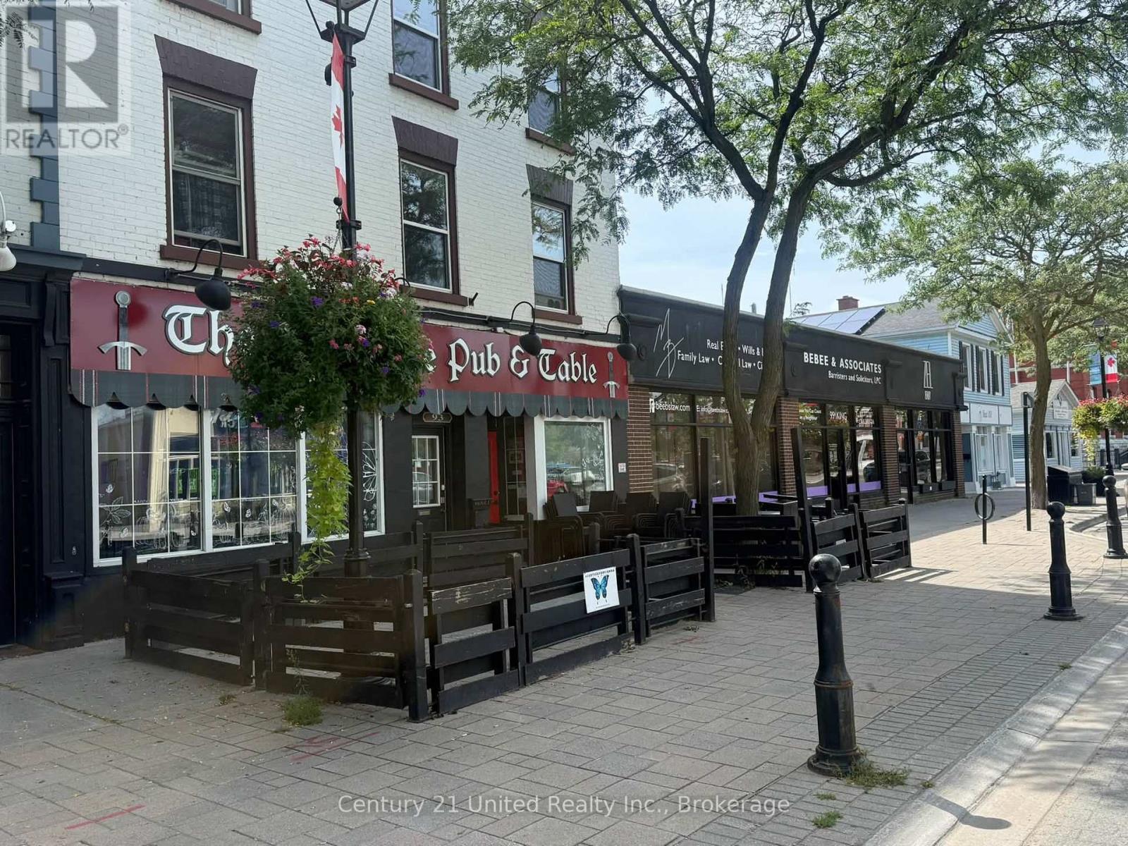 95 King Street W Property Photo 2
