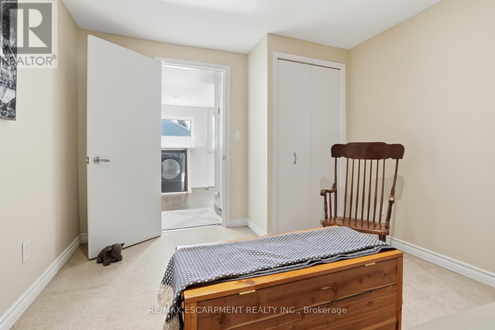 81 Thomson Drive Property Photo 38
