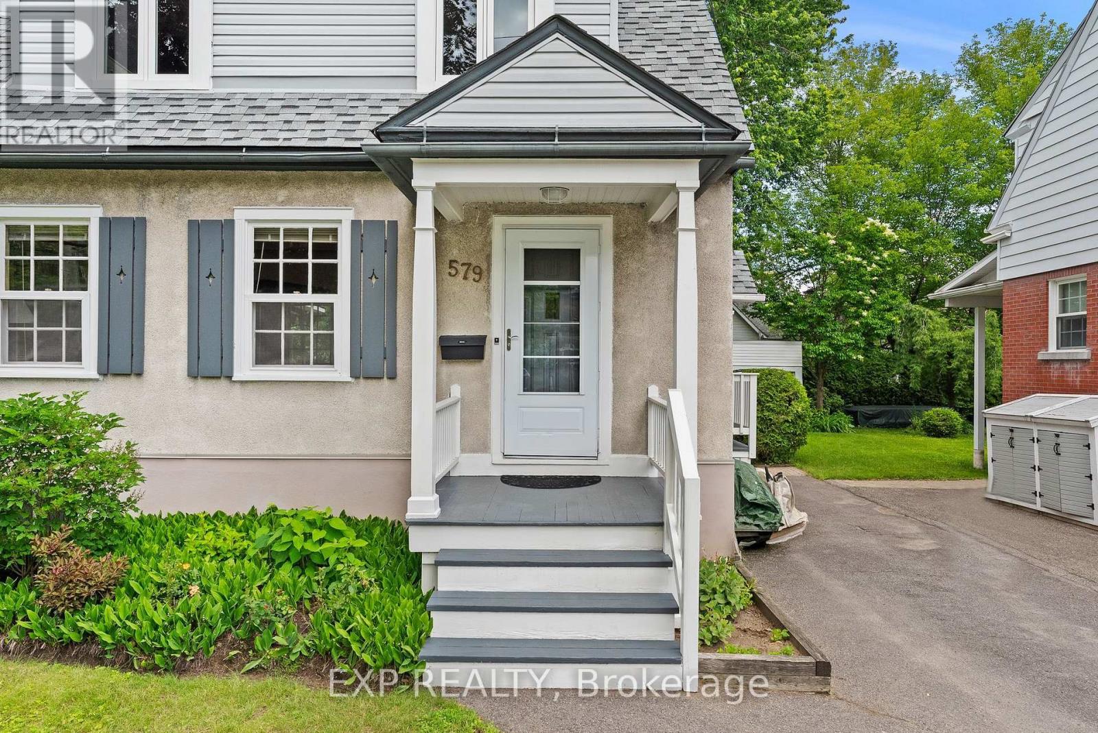 579 Broadview Avenue Property Photo 2