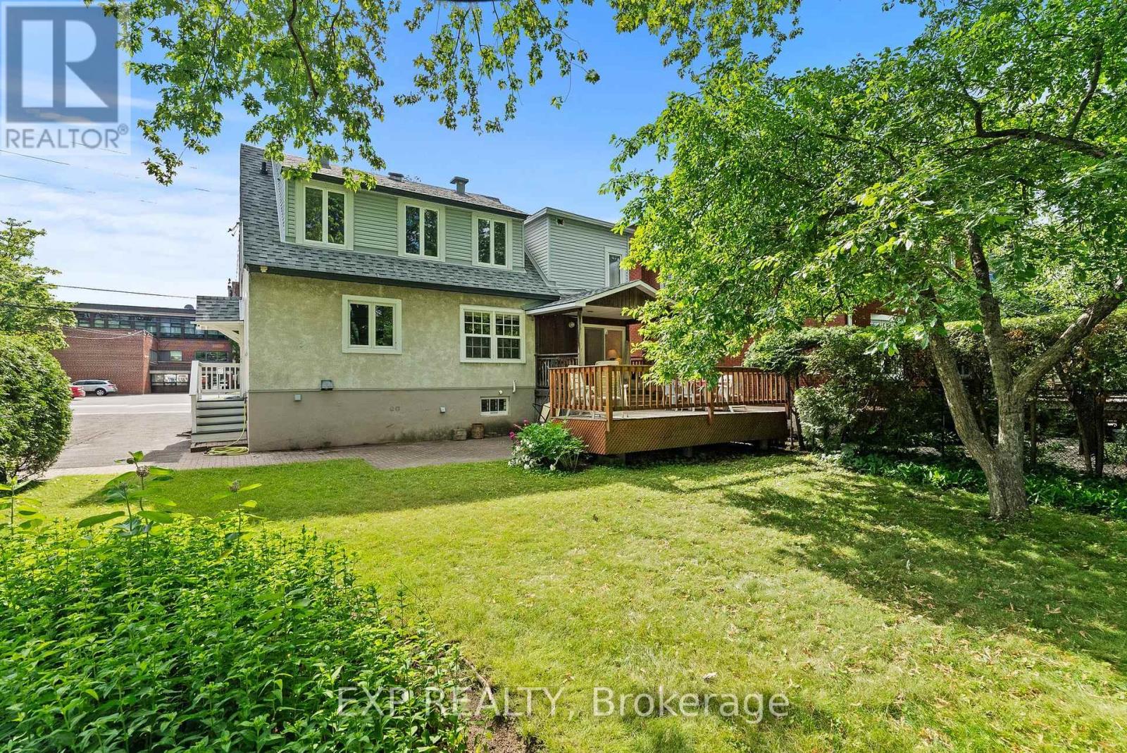 579 Broadview Avenue Property Photo 40