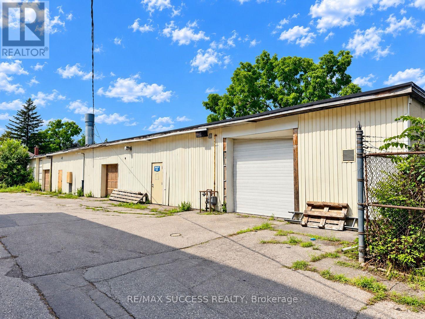 15 Webling Street Property Photo 6