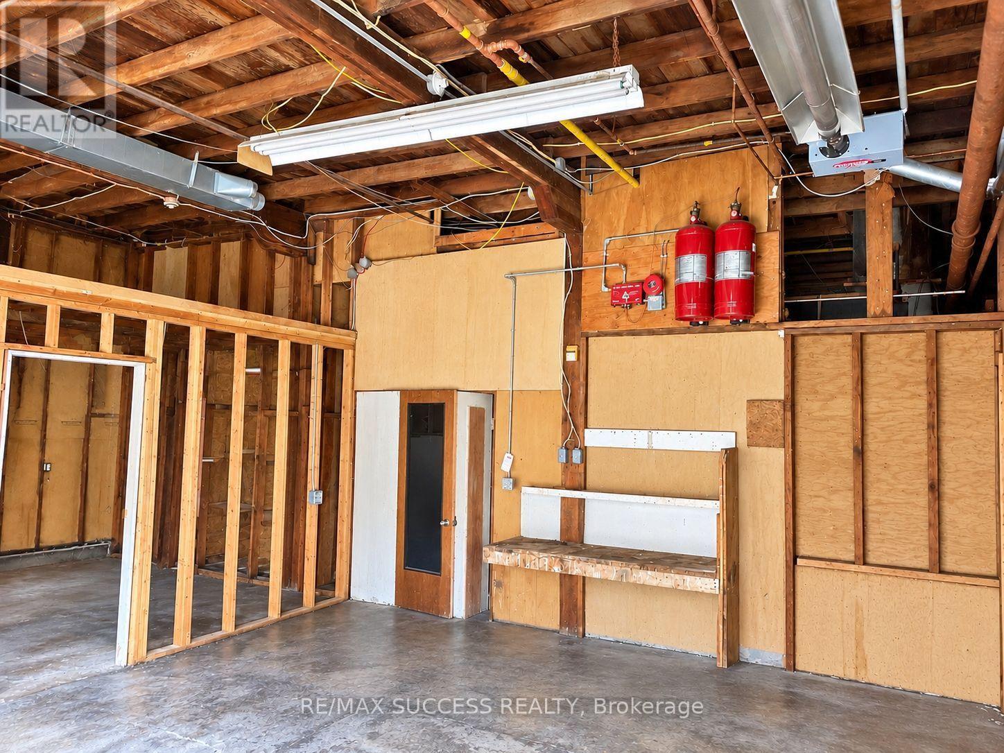 15 Webling Street Property Photo 10