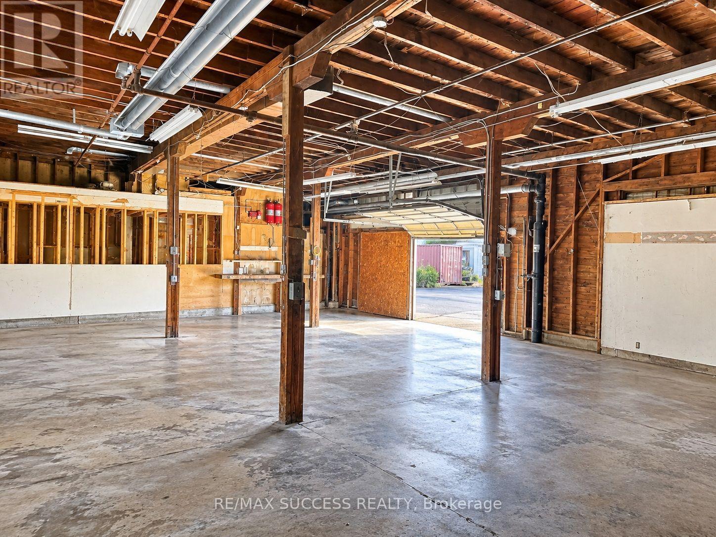 15 Webling Street Property Photo 12