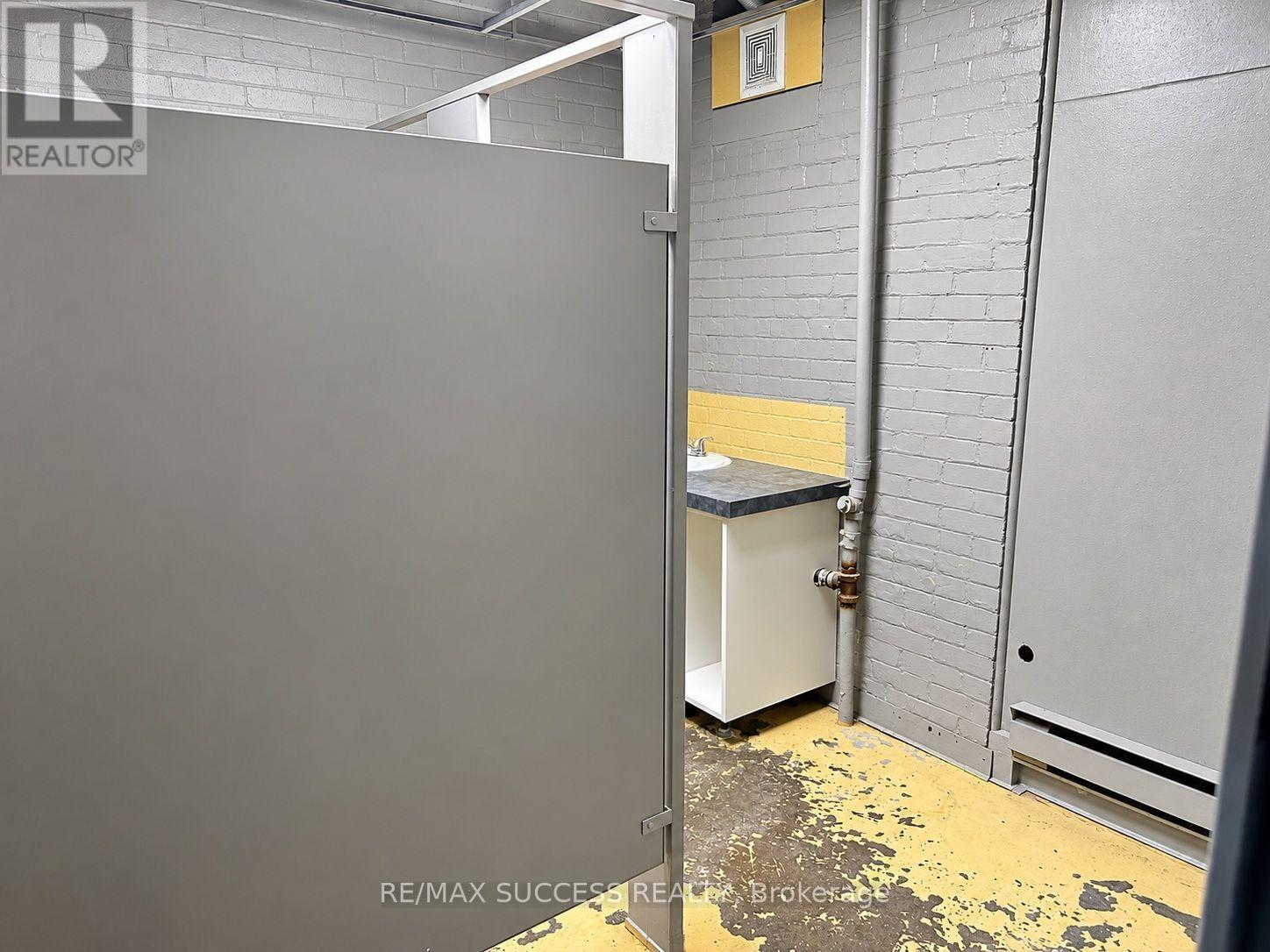 15 Webling Street Property Photo 18