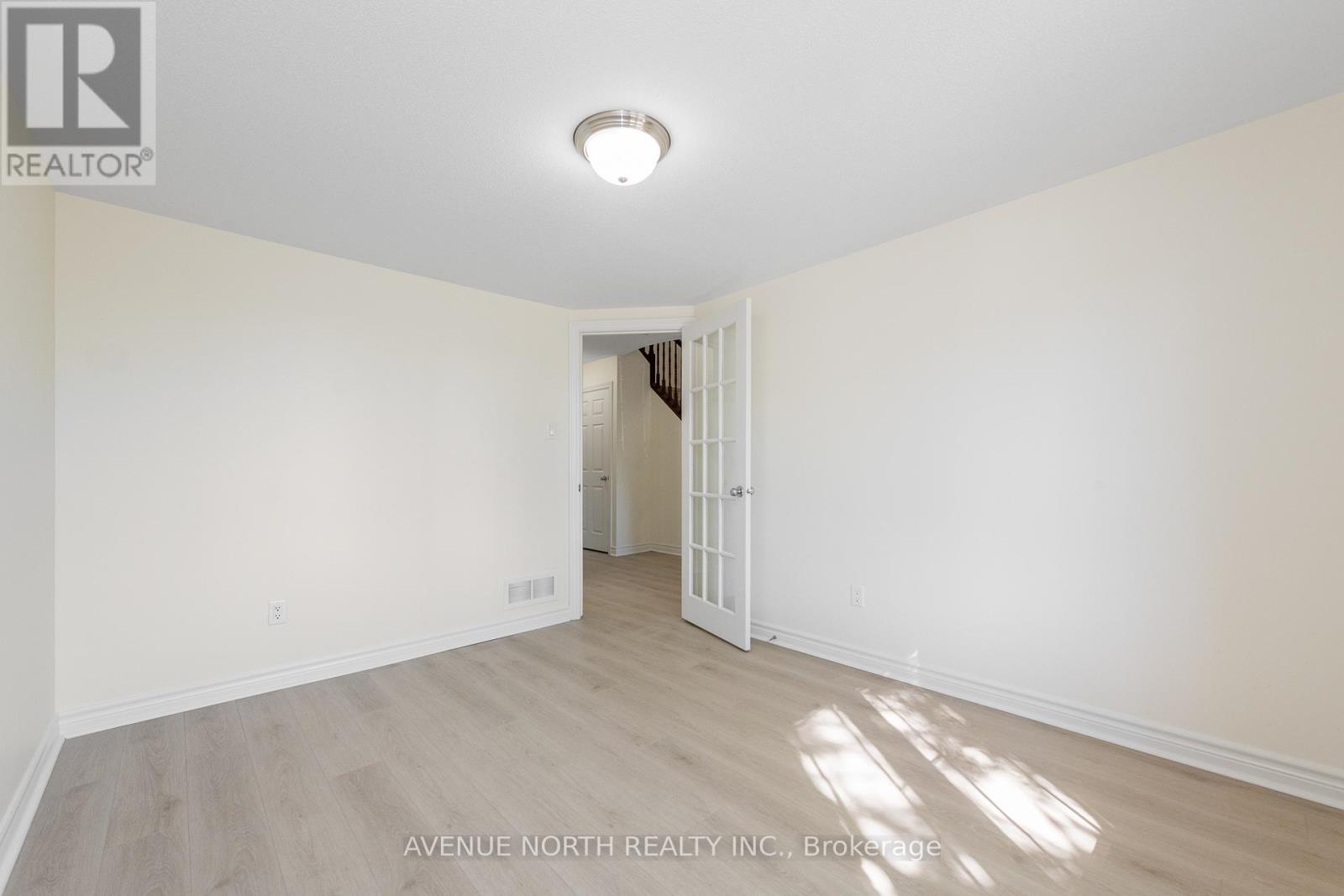 122b Centrepointe Drive Property Photo 11