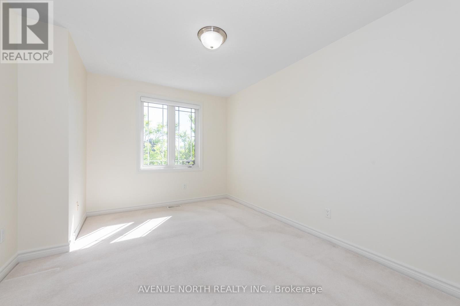 122b Centrepointe Drive Property Photo 36