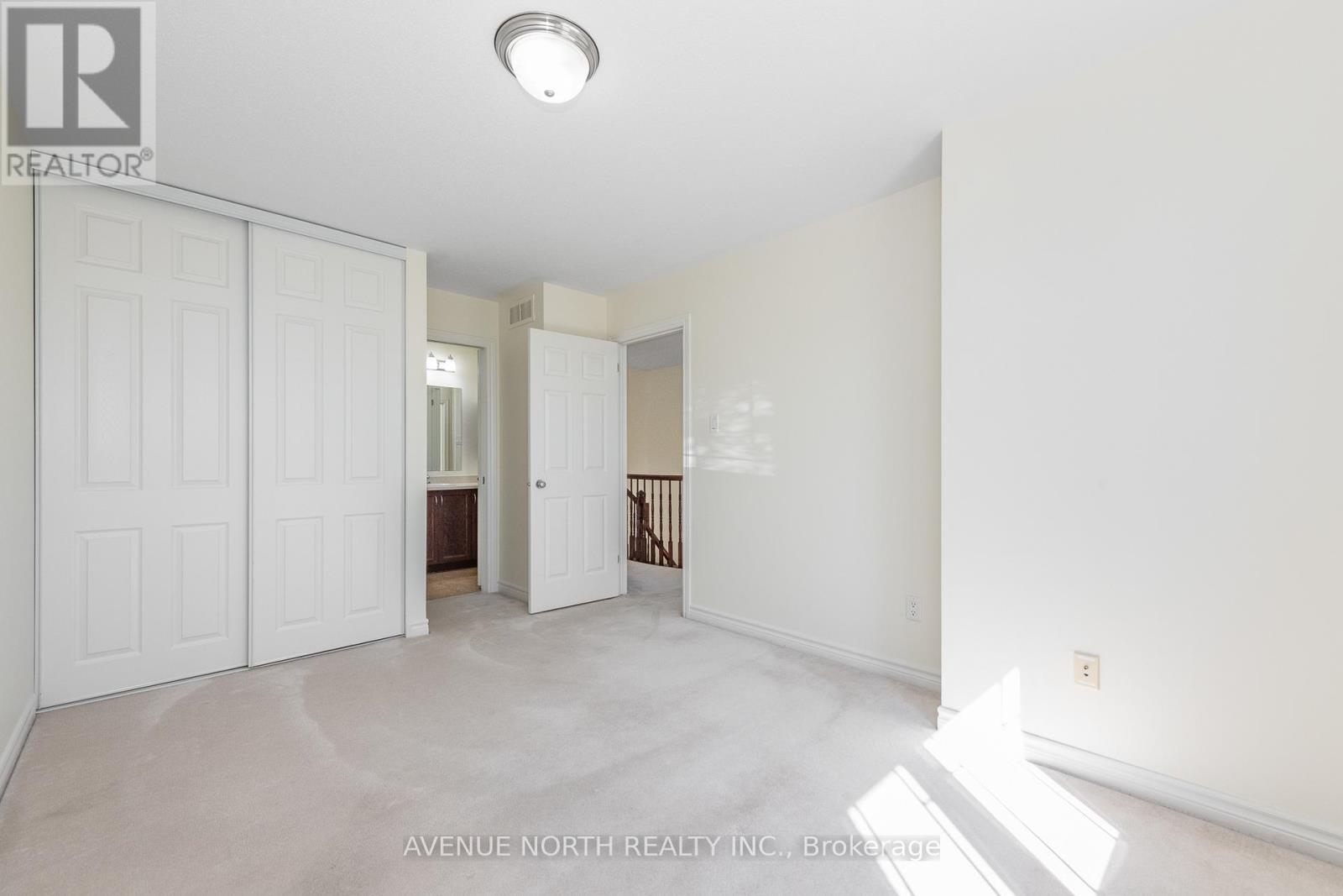 122b Centrepointe Drive Property Photo 37