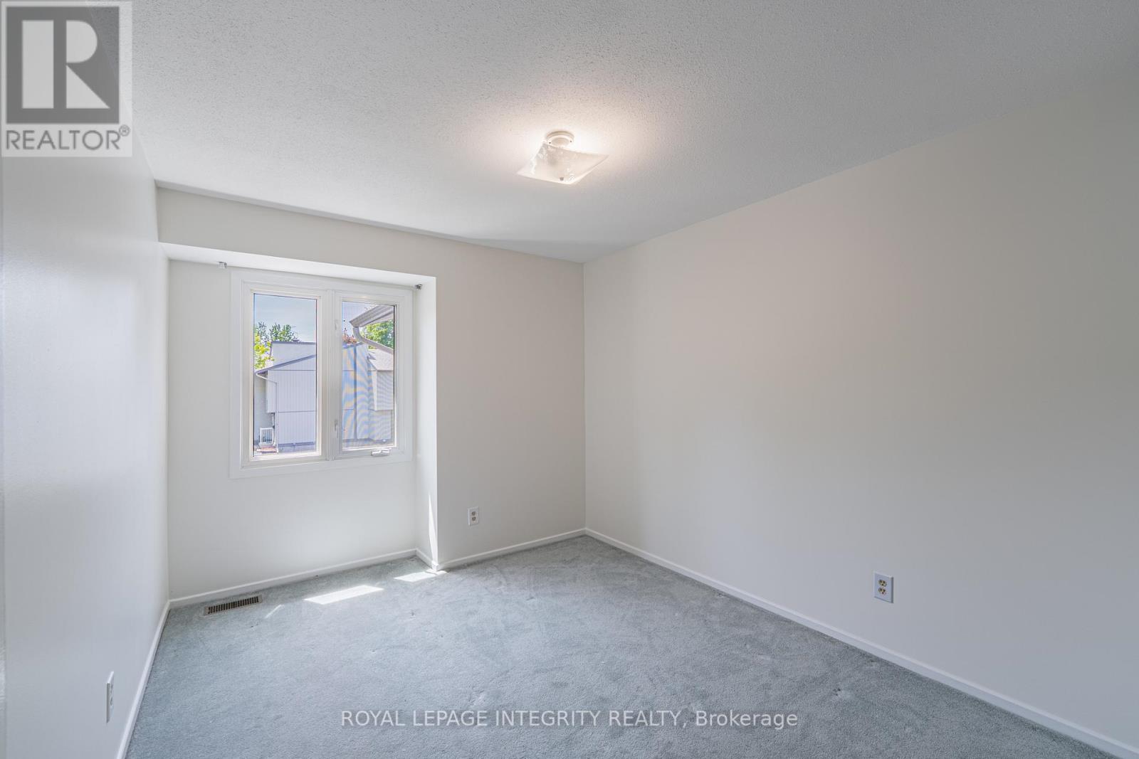 32c Benlea Drive Property Photo 19