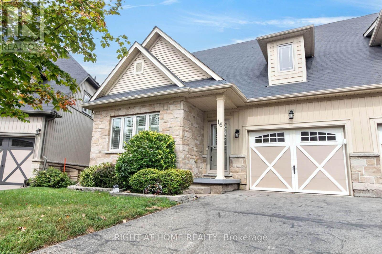16 Rolling Lane Property Photo 2