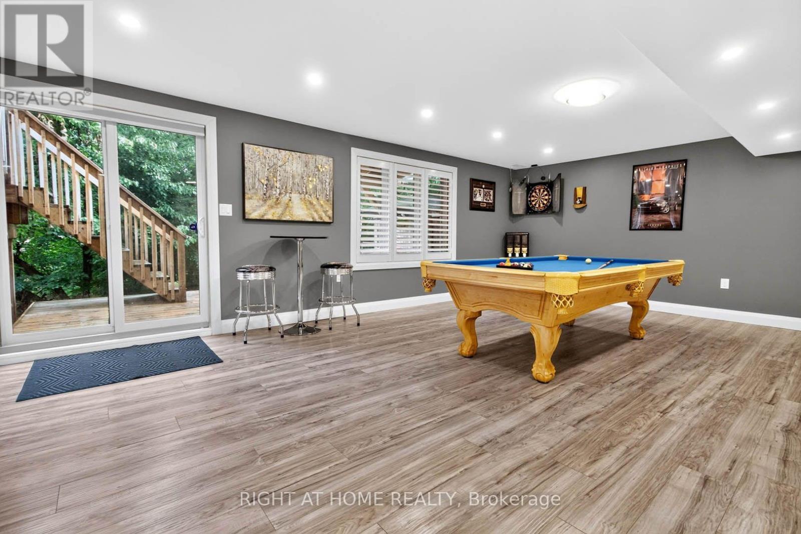 16 Rolling Lane Property Photo 28
