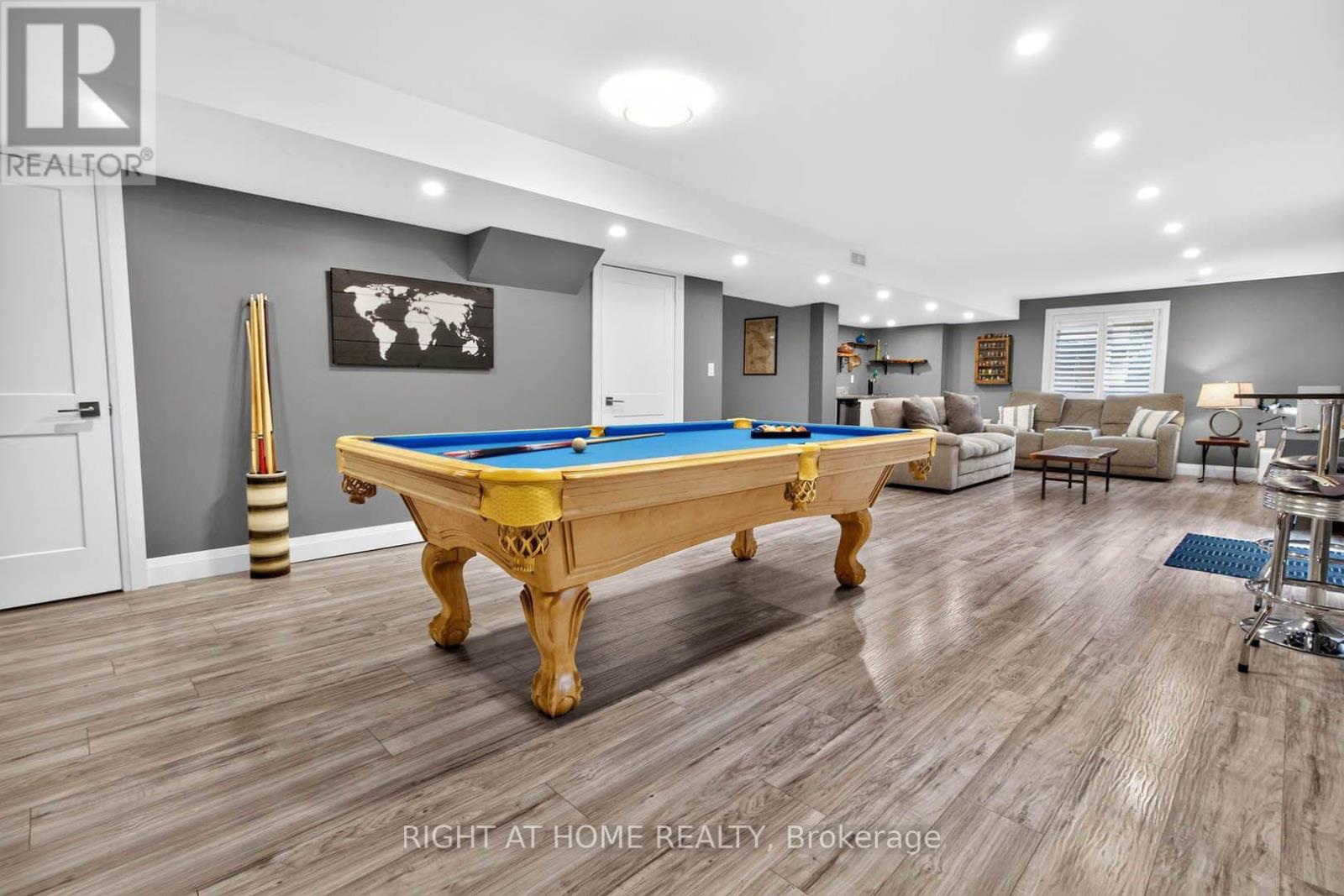 16 Rolling Lane Property Photo 29