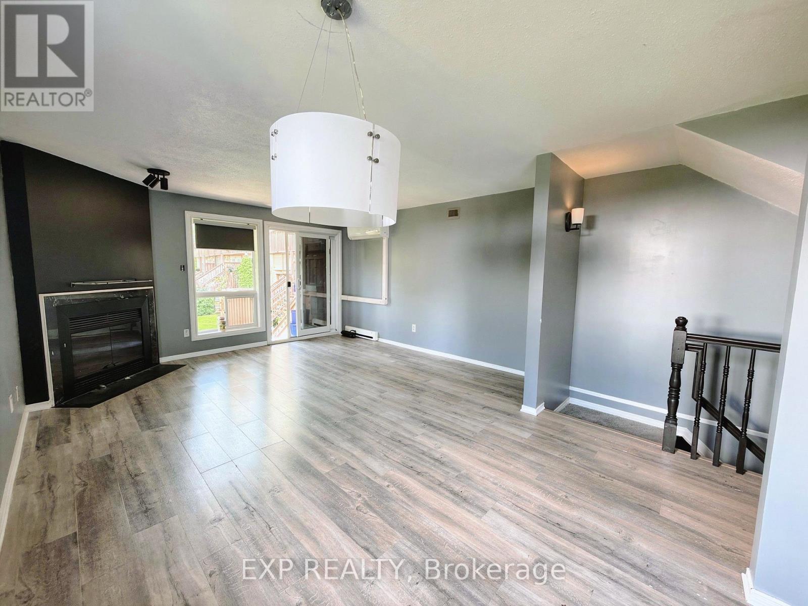 406 Briston Private Property Photo 5