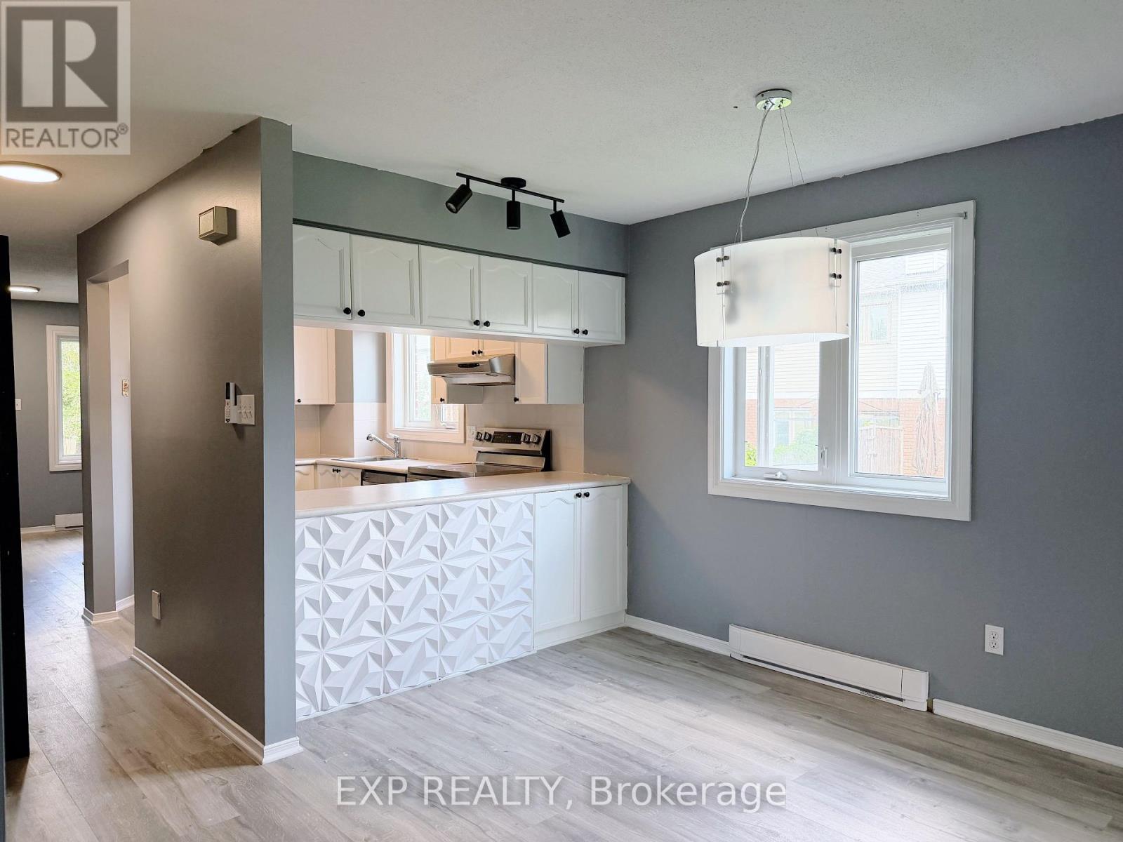406 Briston Private Property Photo 8